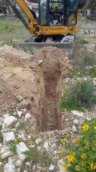 Exsol Géotechnique -  Trouver un bureau d'étude des sols spécialisé pour réaliser un chantier de forage tarière avec analyse géotechnique approfondie à Manosque dans les Alpes-de-Haute-Provence