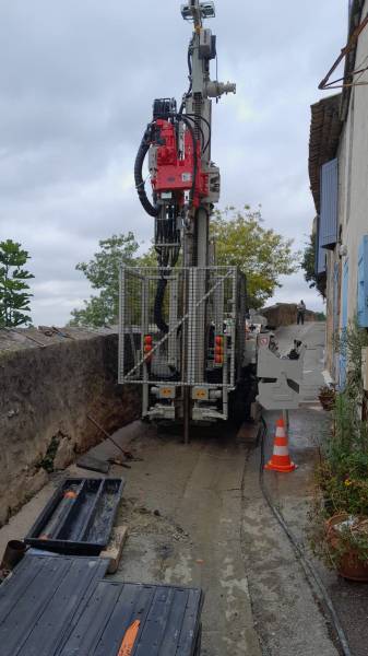 Réalisation d’une mission G5/G2-AVP dans le cadre d’un diagnostic de mur de soutènement à Cadenet dans le Vaucluse 84